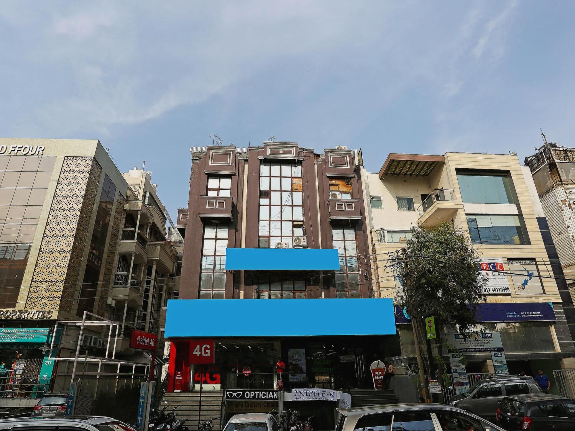 Oyo Flagship Hotel F Five New Delhi Extérieur photo