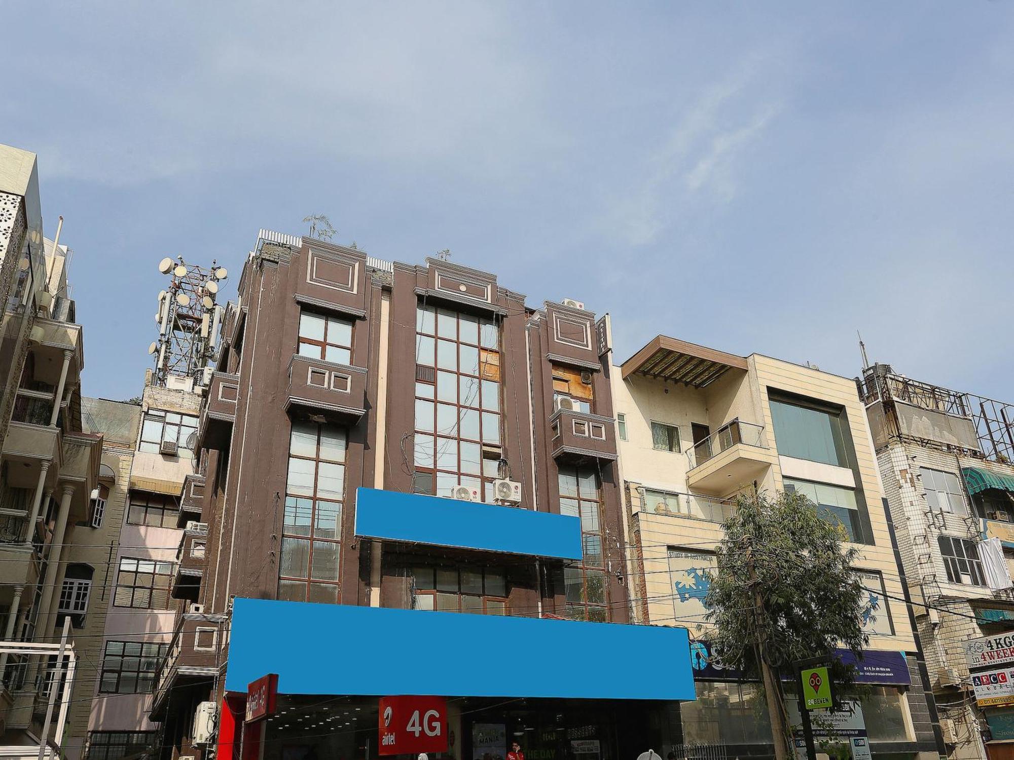 Oyo Flagship Hotel F Five New Delhi Extérieur photo